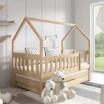 Łóżko dziecięce Moli w kształcie domku sosna