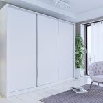 Szafa trzydrzwiowa przesuwna 270 cm biały mat